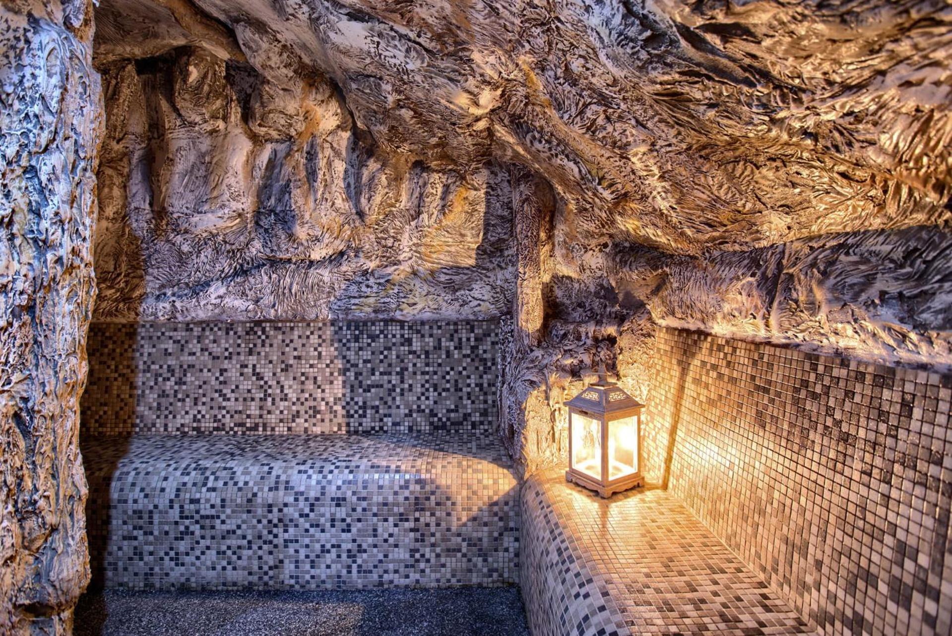 Penzion Zbojnicky Halas Tisovec Exteriér fotografie