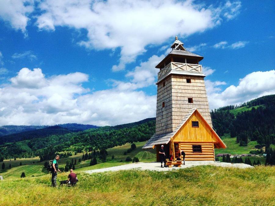 Penzion Zbojnicky Halas Tisovec Exteriér fotografie